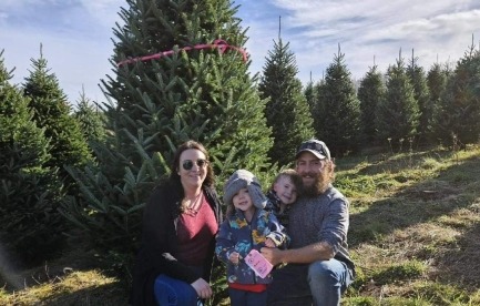 Alyssa, Josie, Finley, and Jathen at our annual Christmas tree