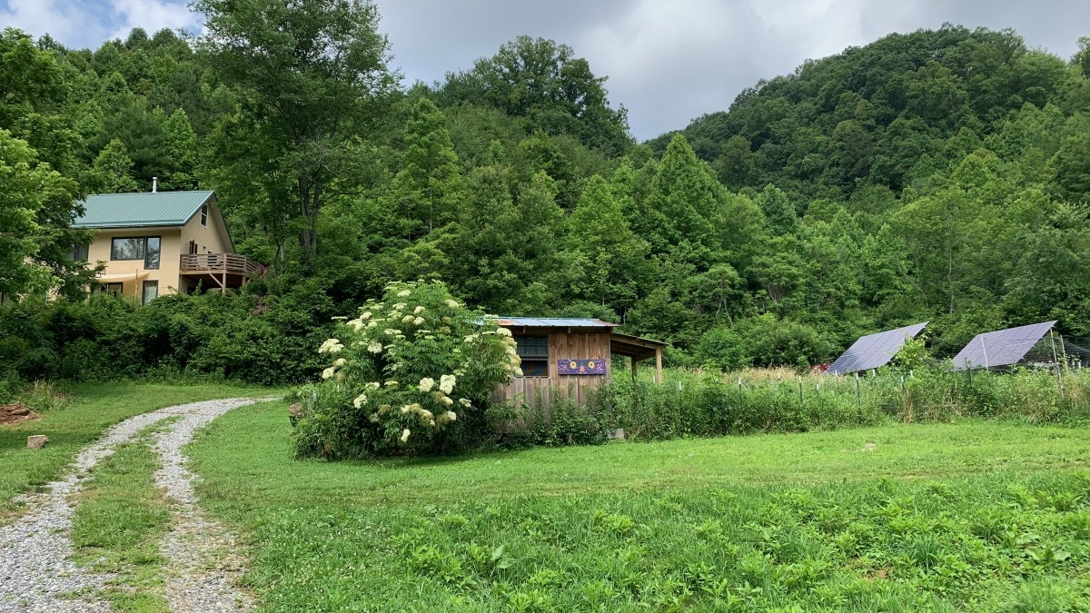 chicken coop & house