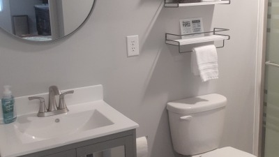 Airbnb bathroom