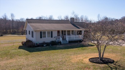 3000 SQ ft primary residence with 3 bedroom 3 bath.