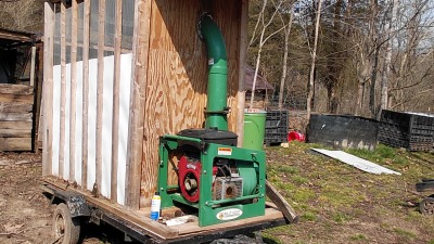 diy leaf vacuum wagon powered by 24hp twin cylinder Kohler