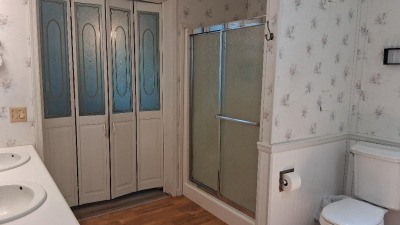 unique decorative bifold doors
