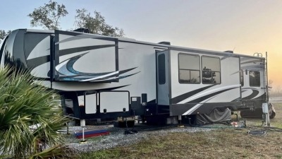 5th Wheel RV