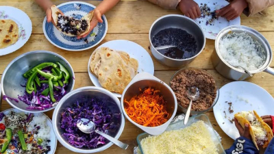 Meals should be as colorful as the rainbow. 