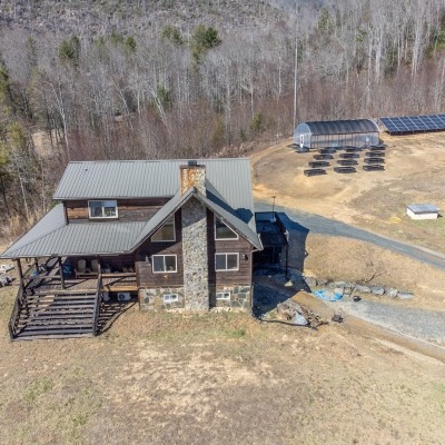 146 W Green Briar Ln Green Mountain, NC