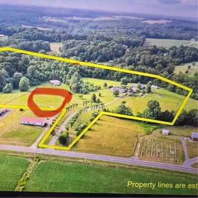 4.5 acre pasture available for lease